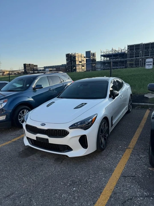 2020 Kia Stinger GT - Image 7 of 8