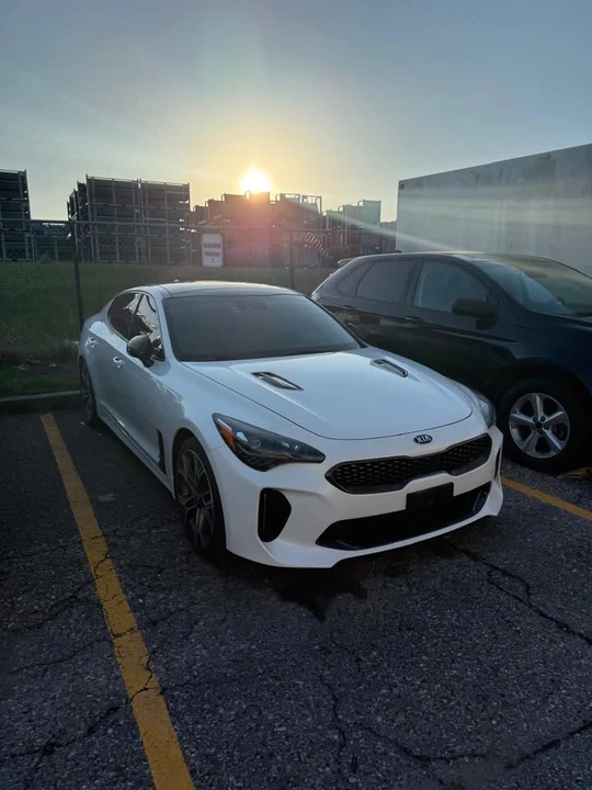 2020 Kia Stinger GT - Image 6 of 8