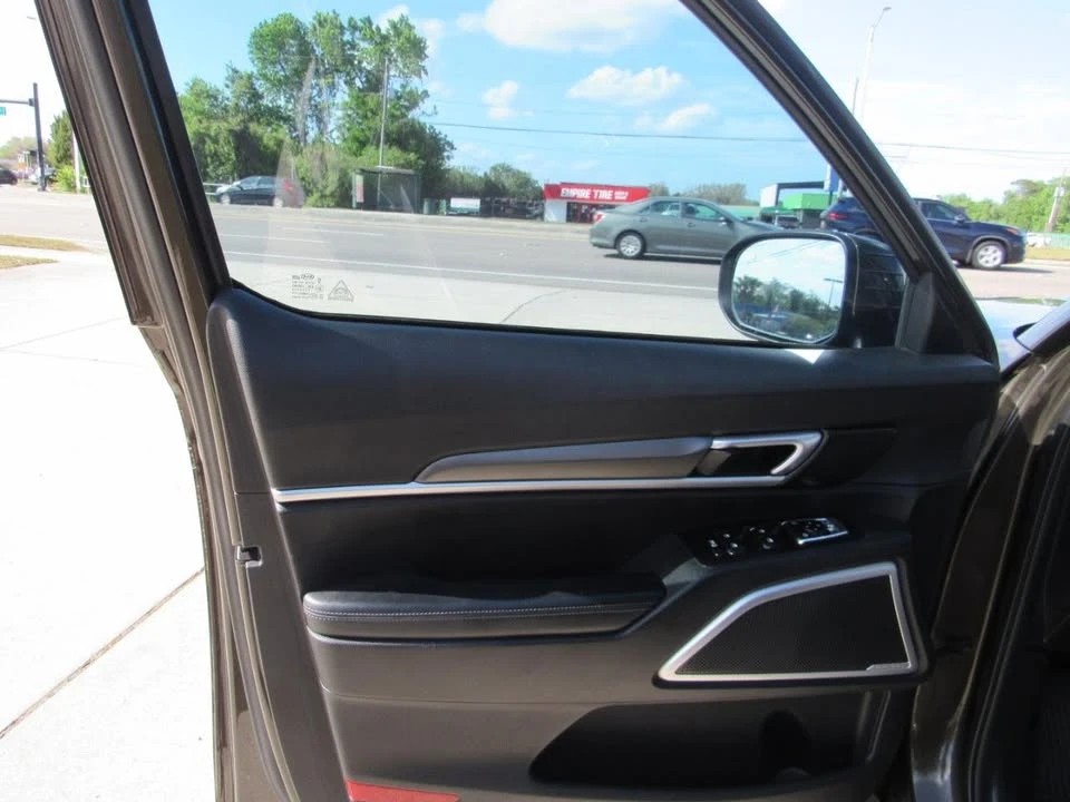 2020 Kia Telluride - Image 10 of 19