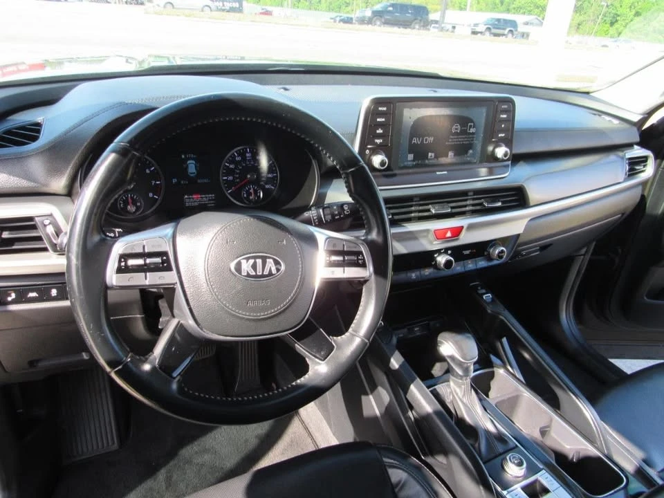 2020 Kia Telluride - Image 16 of 19