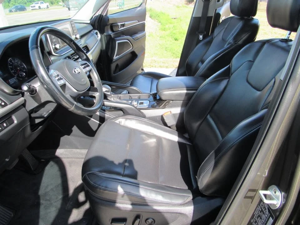 2020 Kia Telluride - Image 12 of 19