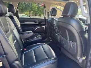2020 Kia Telluride - Image 10 of 11