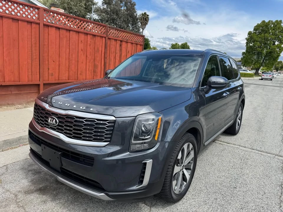 2020 Kia Telluride - Image 2 of 9