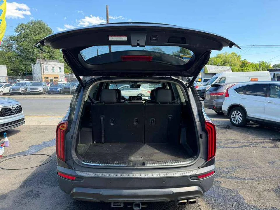 2020 Kia Telluride - Image 10 of 10