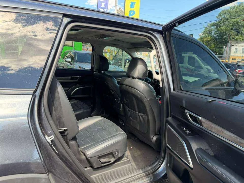2020 Kia Telluride - Image 5 of 10
