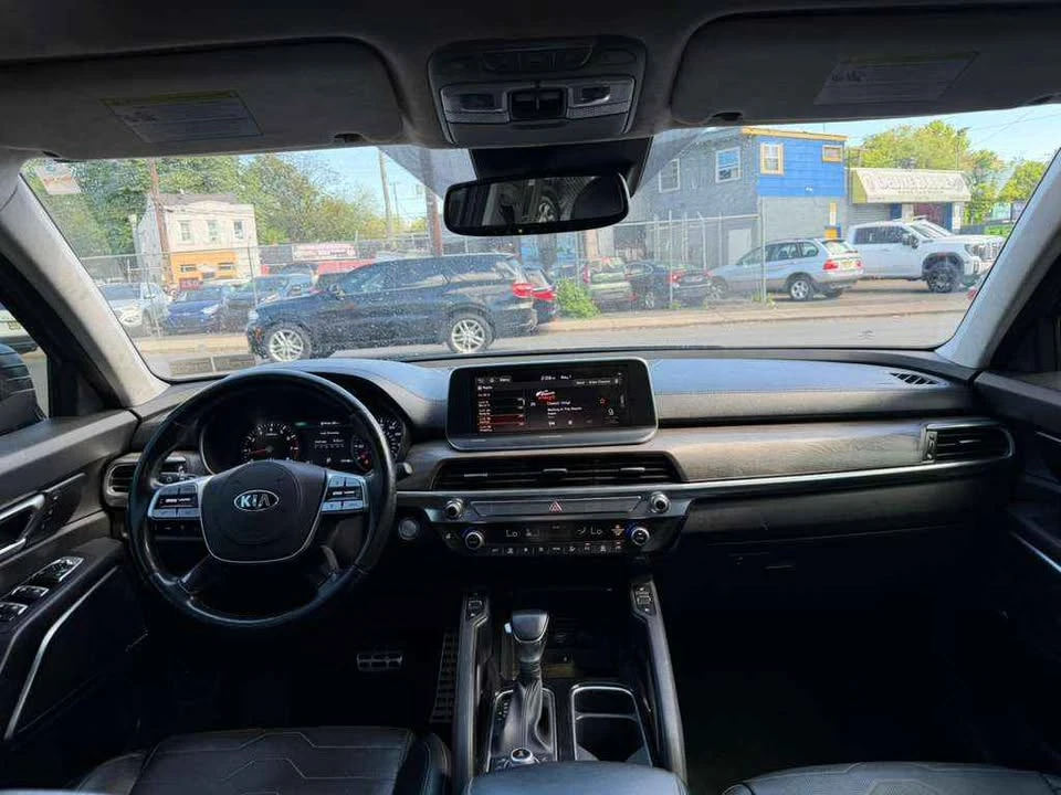 2020 Kia Telluride - Image 4 of 10