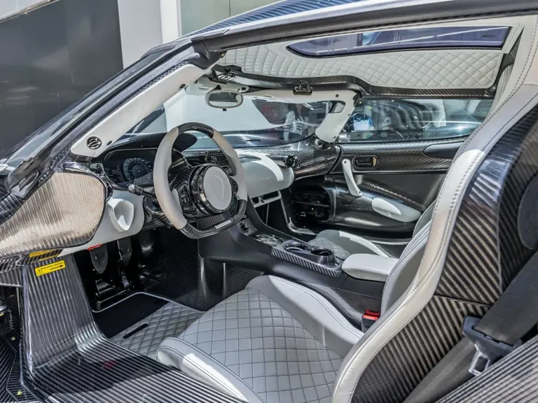 2020 Koenigsegg Regera - Image 5 of 31