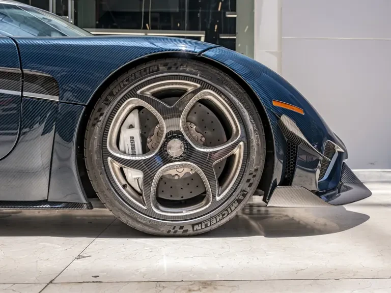 2020 Koenigsegg Regera - Image 13 of 31