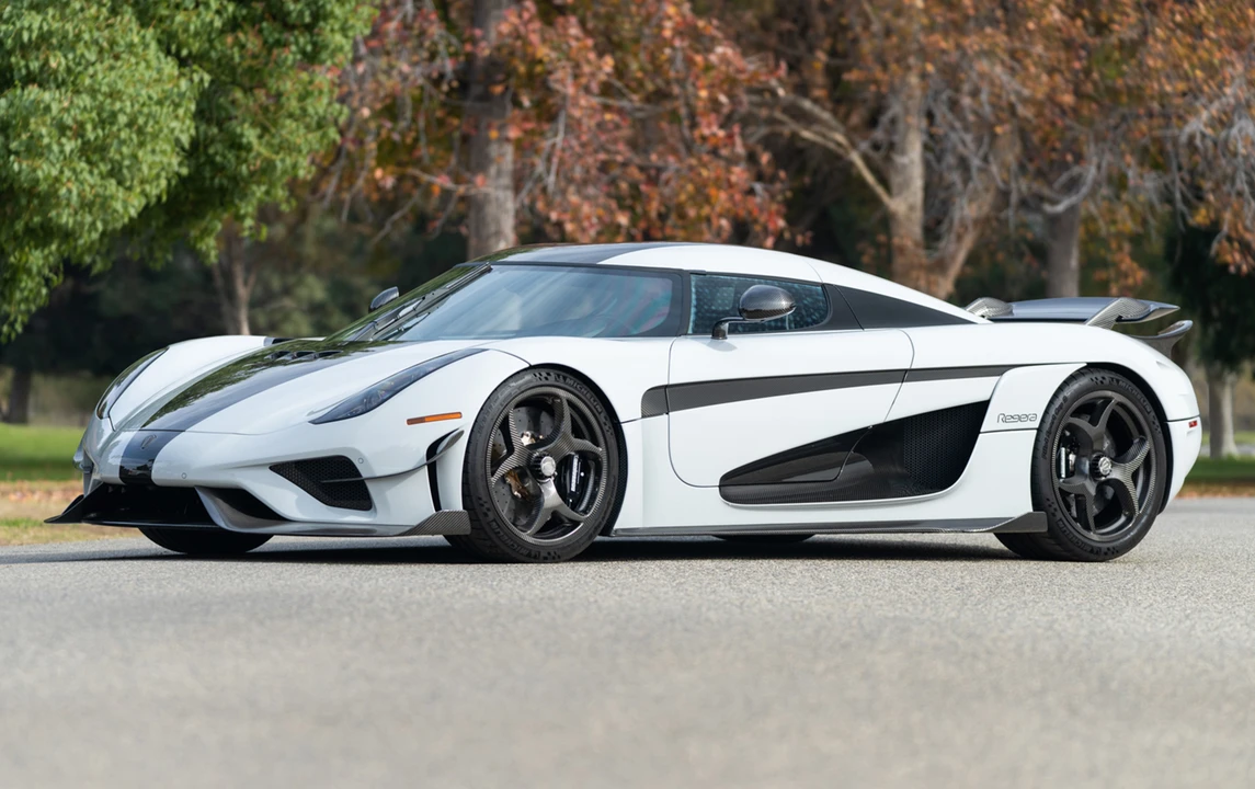 2020 Koenigsegg Regera - Image 2 of 31