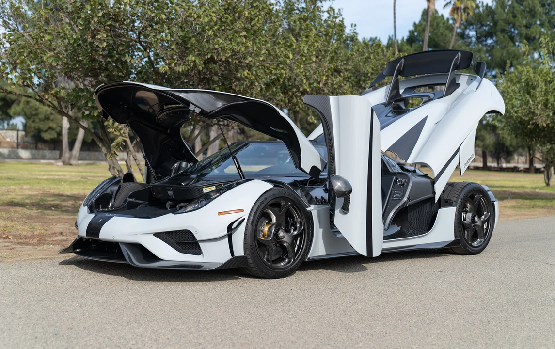 2020 Koenigsegg Regera - Image 14 of 31