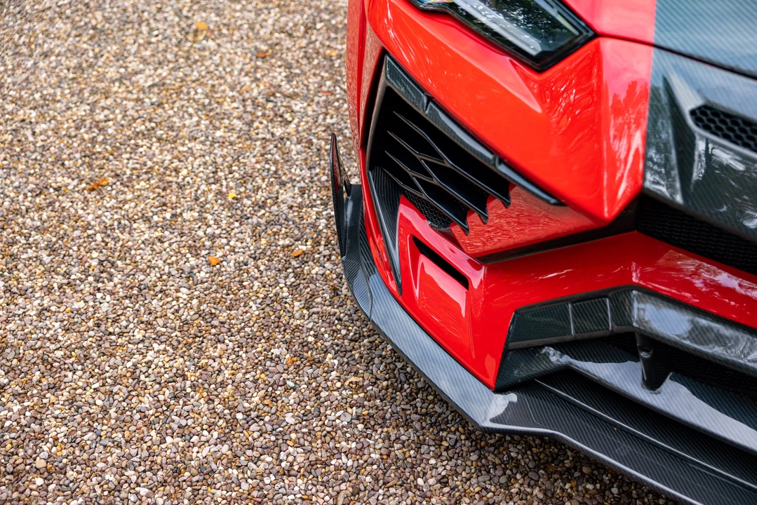 2020 Lamborghini Urus - Image 28 of 31