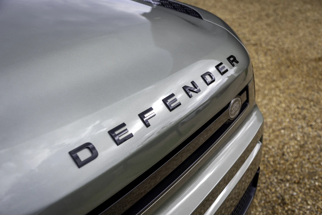 2020 Land Rover Defender L663 - Image 19 of 31