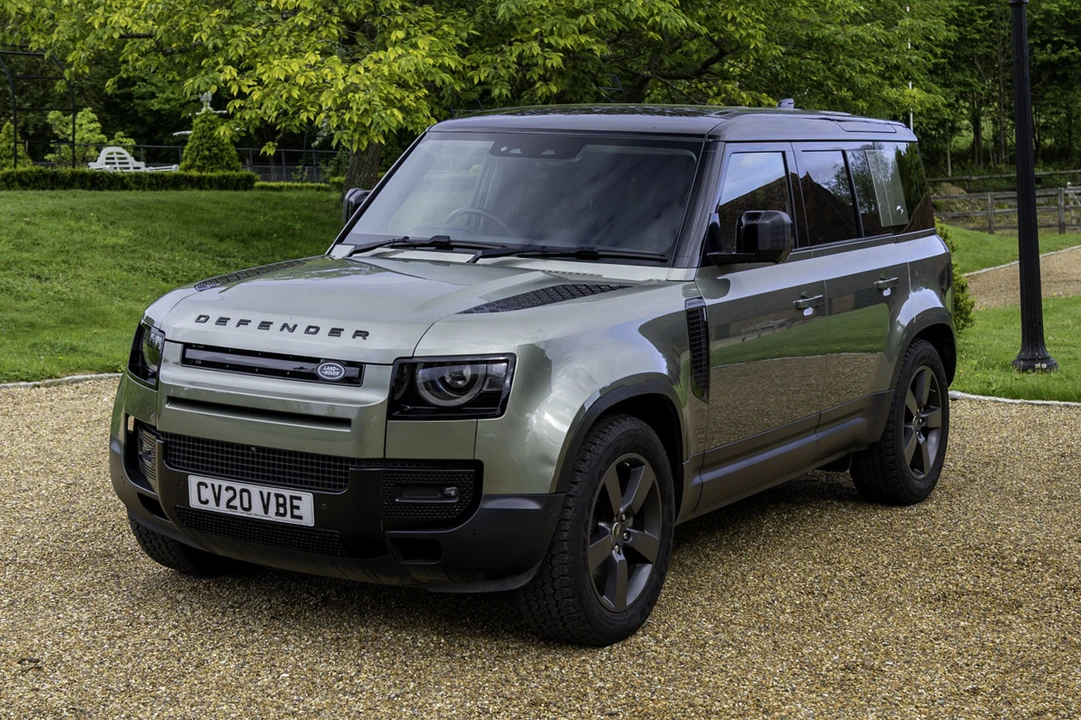 2020 Land Rover Defender L663 - Image 2 of 31