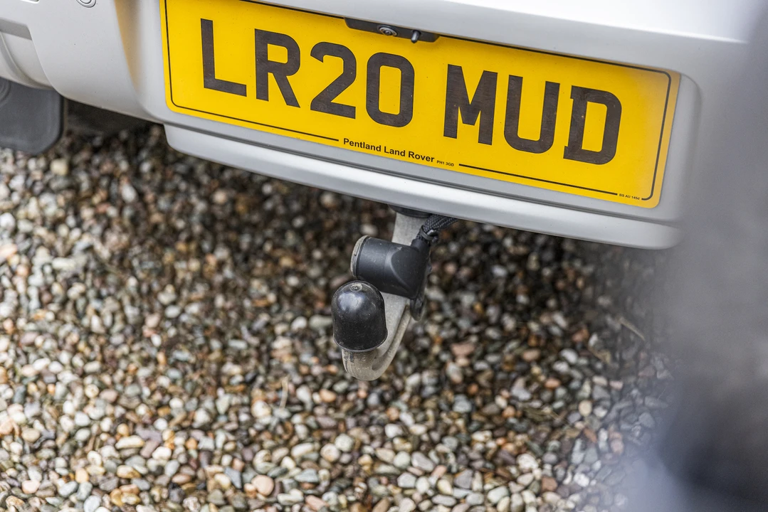 2020 Land Rover Defender L663 - Image 23 of 31