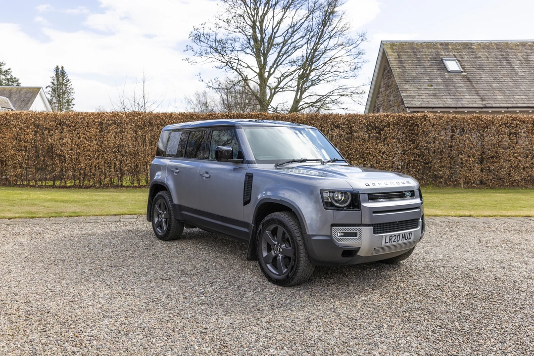 2020 Land Rover Defender L663 - Image 4 of 31