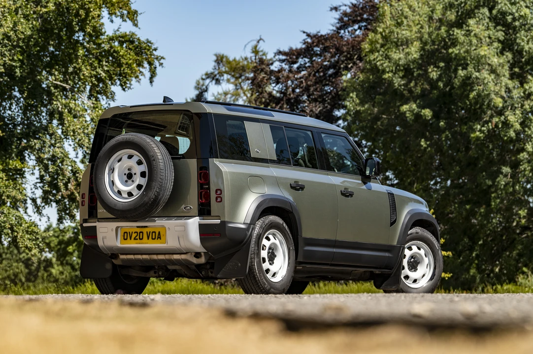 2020 Land Rover Defender L663 - Image 8 of 31