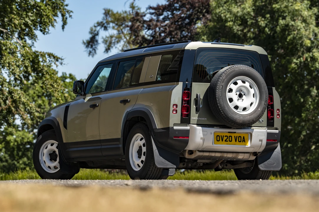2020 Land Rover Defender L663 - Image 6 of 31