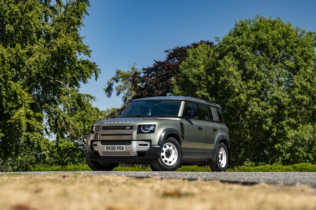2020 Land Rover Defender L663 - Image 12 of 31