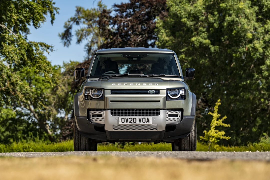 2020 Land Rover Defender L663 - Image 3 of 31