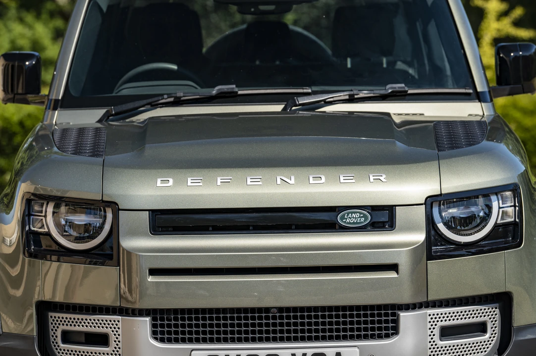 2020 Land Rover Defender L663 - Image 21 of 31