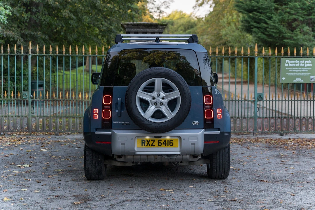 2020 Land Rover Defender L663 - Image 7 of 31