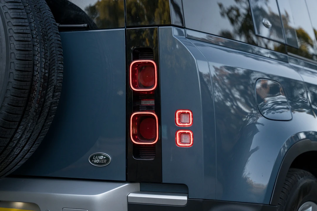 2020 Land Rover Defender L663 - Image 30 of 31
