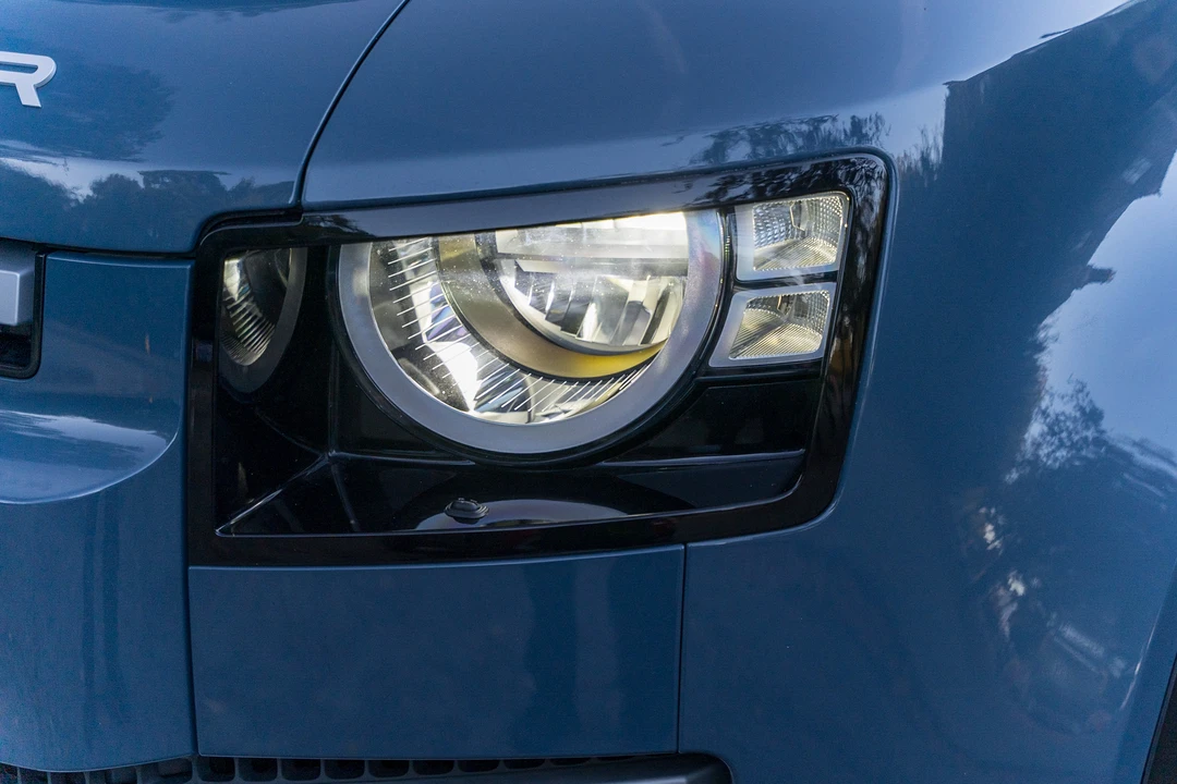 2020 Land Rover Defender L663 - Image 20 of 31