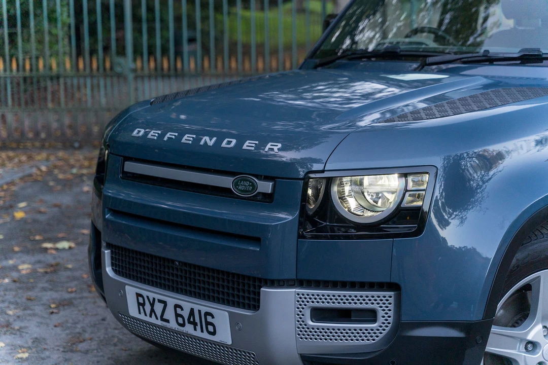 2020 Land Rover Defender L663 - Image 24 of 31