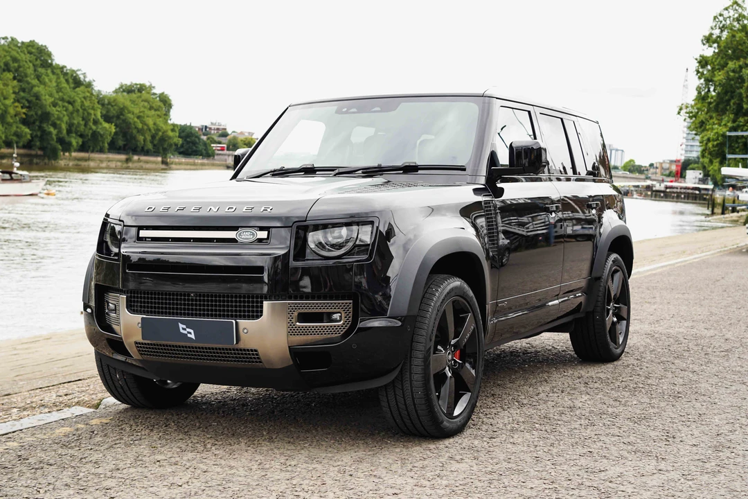 2020 Land Rover Defender L663 - Image 3 of 31