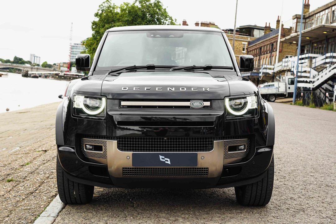 2020 Land Rover Defender L663 - Image 4 of 31
