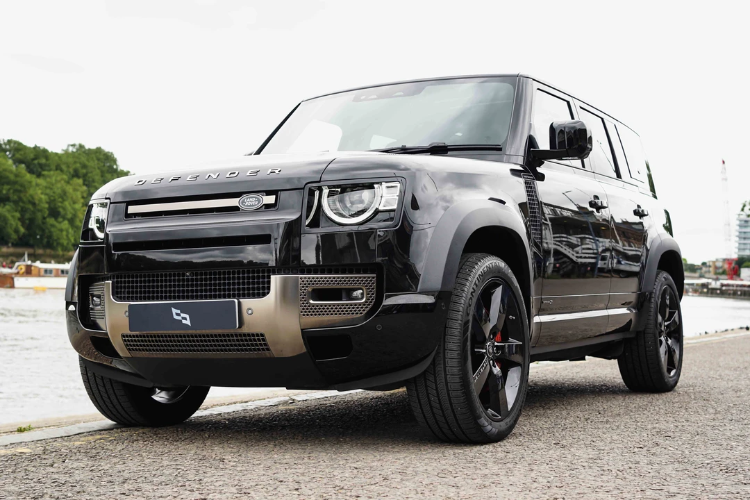 2020 Land Rover Defender L663 - Image 14 of 31