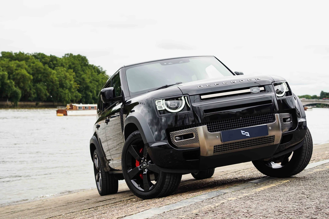 2020 Land Rover Defender L663 - Image 24 of 31