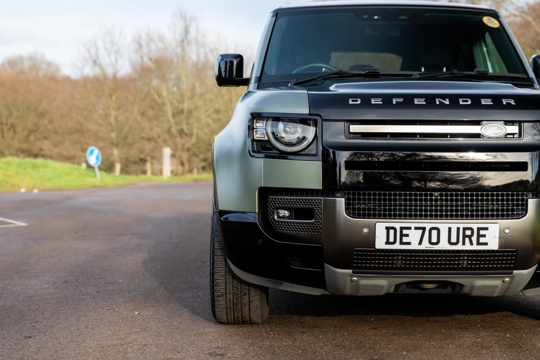 2020 Land Rover Defender L663 - Image 22 of 31