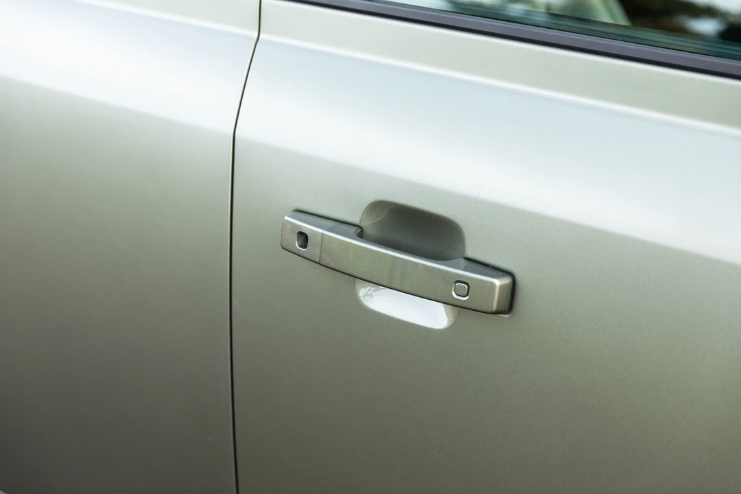 2020 Land Rover Defender L663 - Image 27 of 31