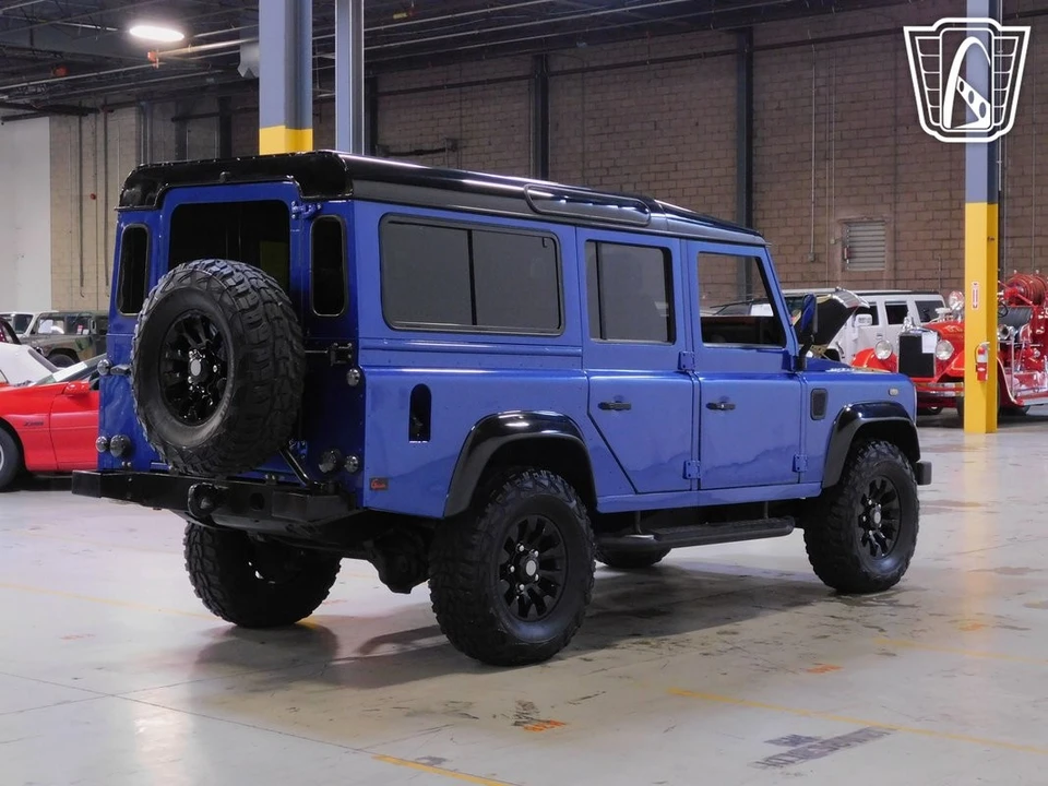 2020 Land Rover Defender L663 - Image 5 of 12
