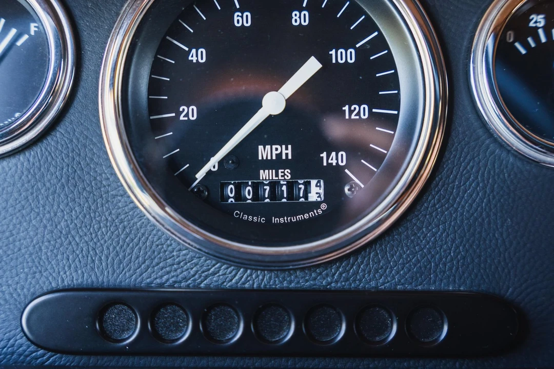 2020 Land Rover Defender L663 - Image 25 of 31
