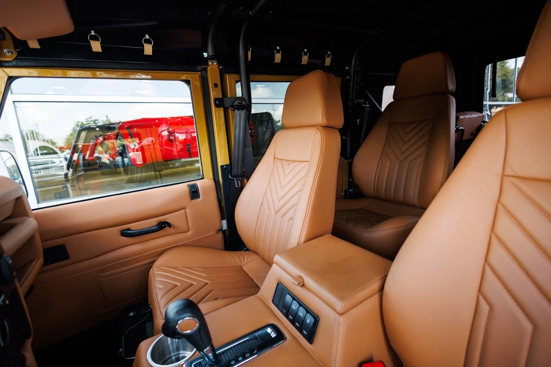 2020 Land Rover Defender L663 - Image 5 of 31