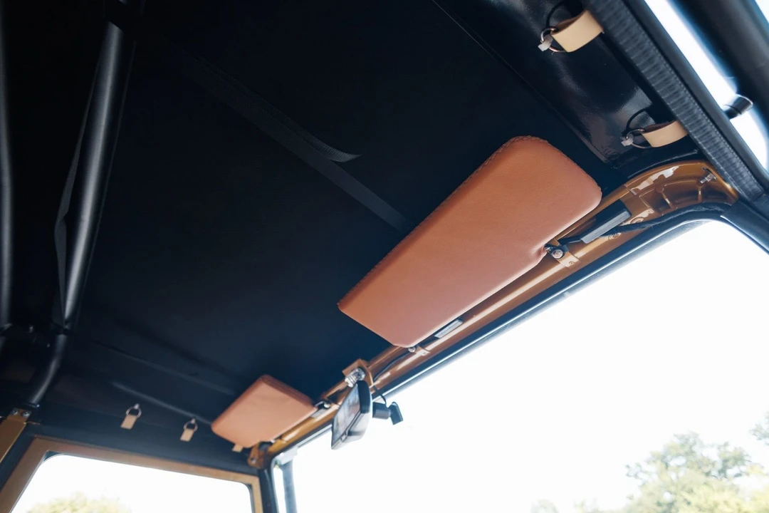2020 Land Rover Defender L663 - Image 28 of 31