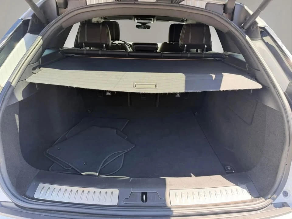 2020 Land Rover Range Rover Velar - Image 10 of 20