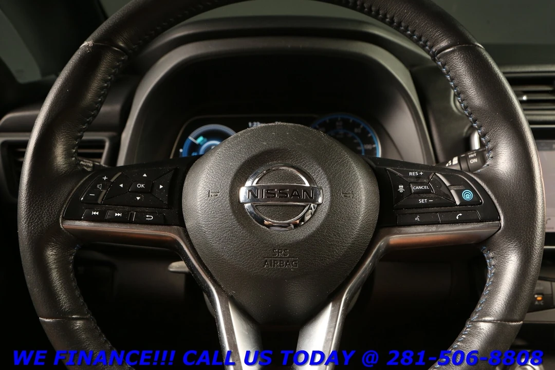 2020 Nissan Leaf - Image 13 of 21