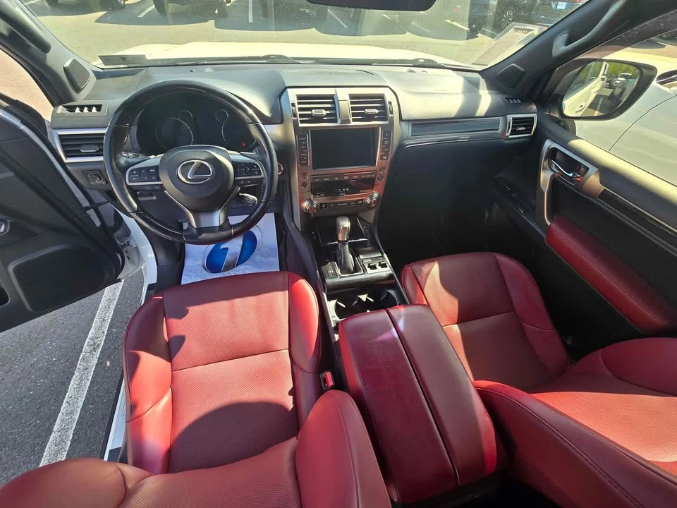 2020 Lexus GX 3rd Gen - Image 4 of 7
