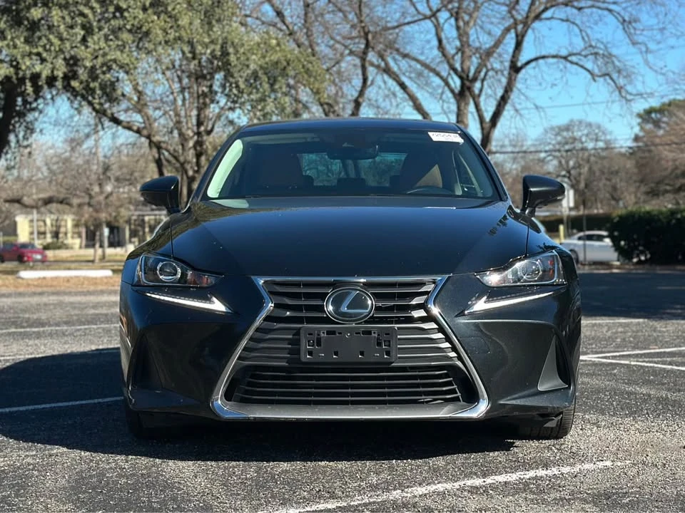 2020 Lexus IS 3rd Gen - Image 8 of 9