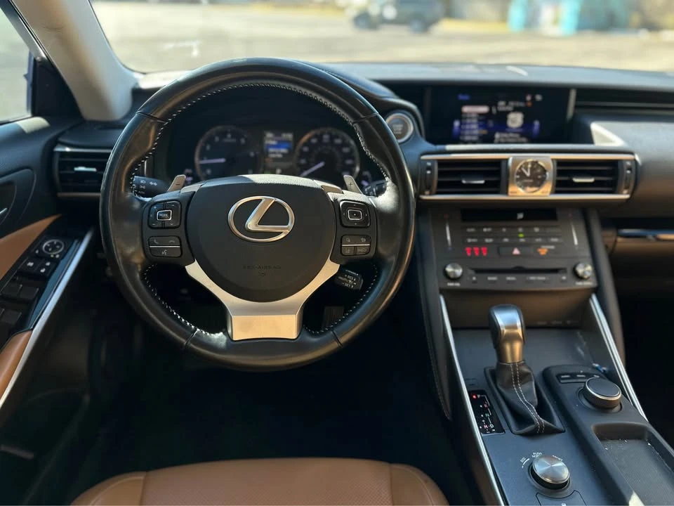 2020 Lexus IS 3rd Gen - Image 4 of 9