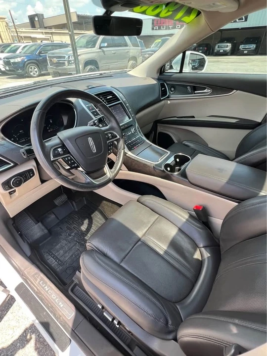 2020 Lincoln Nautilus - Image 5 of 6