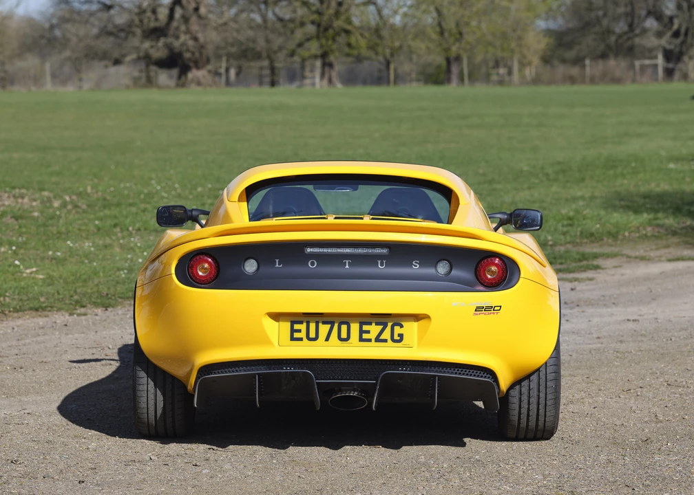 2020 Lotus Elise Series 3 - Image 26 of 31