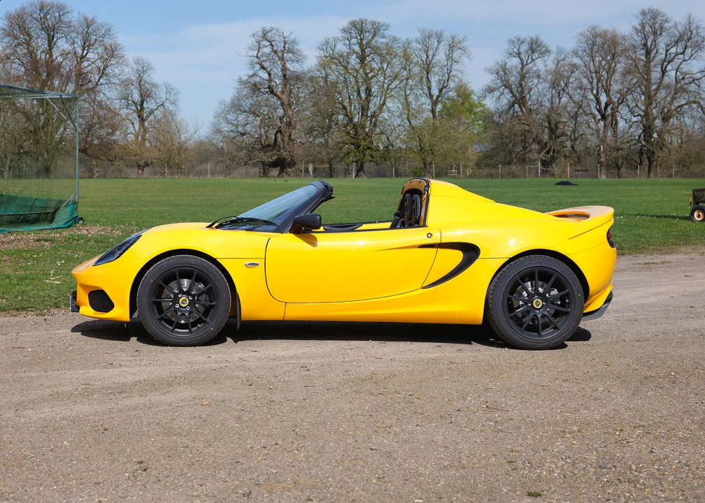 2020 Lotus Elise Series 3 - Image 28 of 31