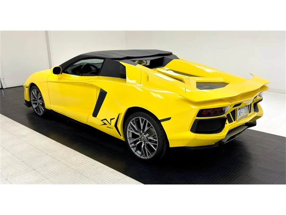 2020 Lamborghini Aventador S LP740-4 - Image 5 of 31