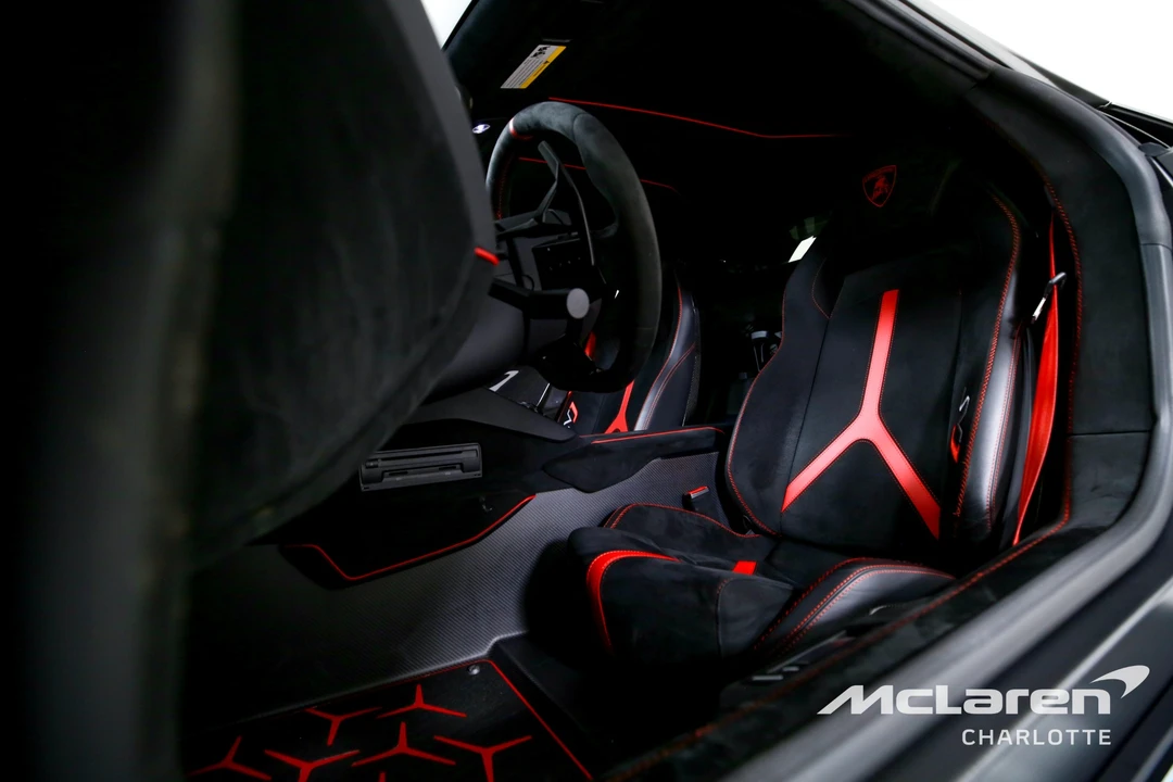 2020 Lamborghini Aventador SVJ LP770-4 - Image 12 of 31