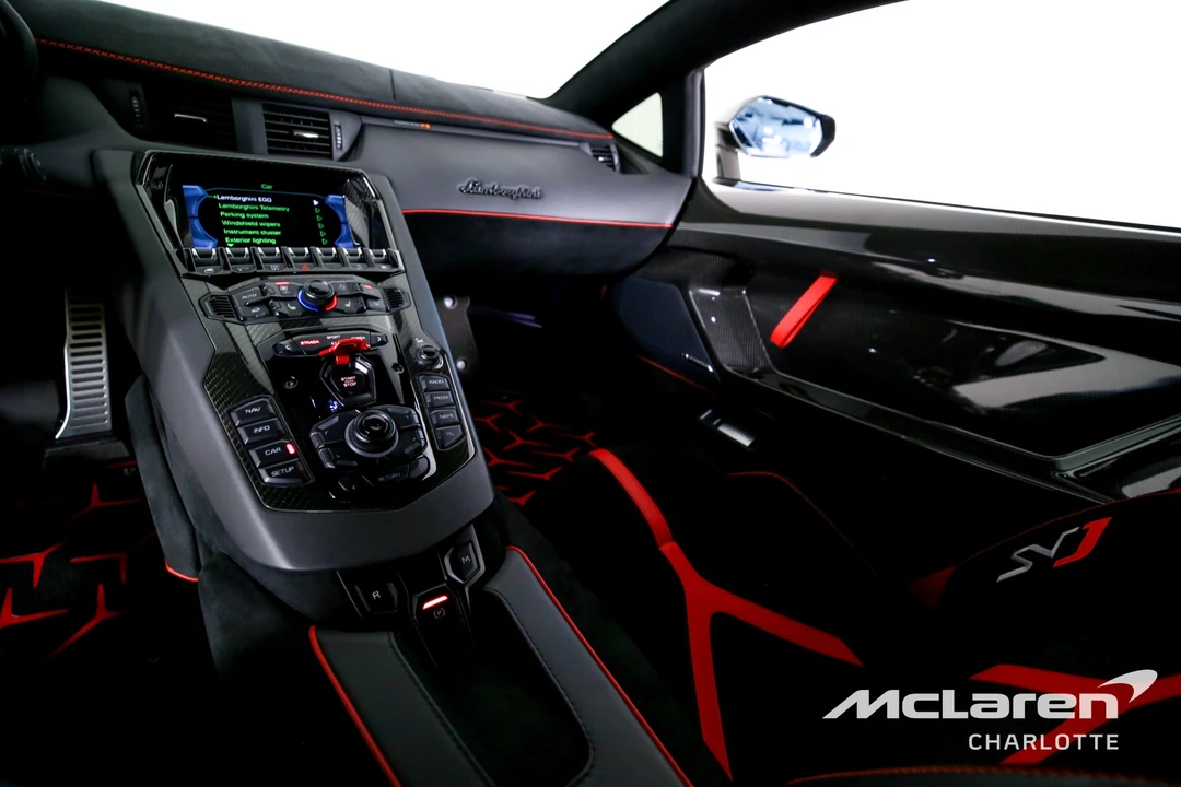 2020 Lamborghini Aventador SVJ LP770-4 - Image 16 of 31