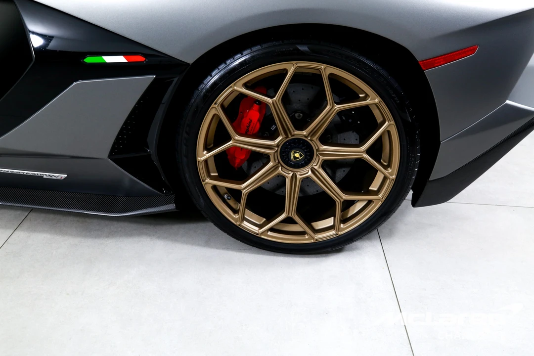 2020 Lamborghini Aventador SVJ LP770-4 - Image 30 of 31